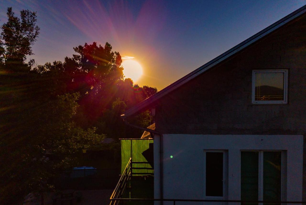 Holiday Home Waterfall View Bihać Exteriér fotografie