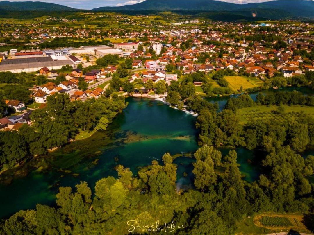 Holiday Home Waterfall View Bihać Exteriér fotografie