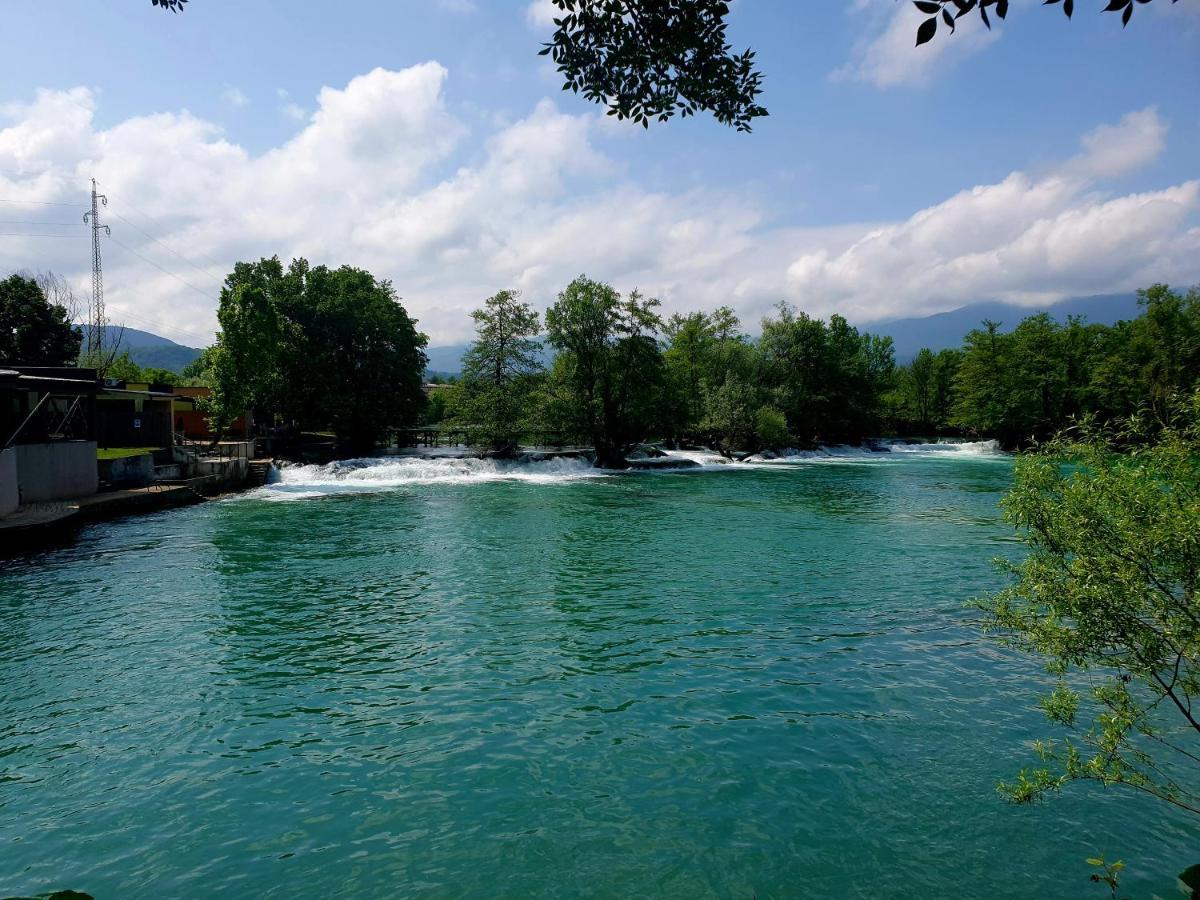 Holiday Home Waterfall View Bihać Exteriér fotografie